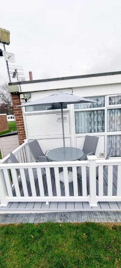 Park View Chalet Hemsby Exteriör bild